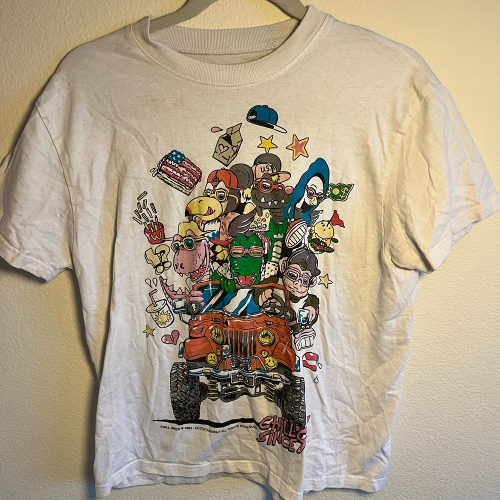 Brandy Melville graphic tee